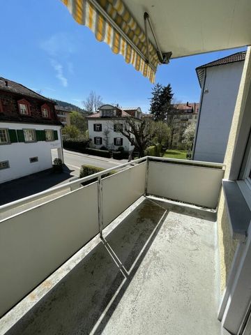 Wunderschöne Wohnung mit Balkon direkt beim Silberturm - Photo 3