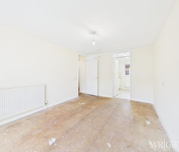 1 bedroom End Terraced Bungalow - Greenfields, South Drive, Cuffley - Photo 6