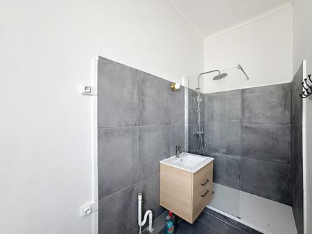 Appartement T2 Paris 08 à louer - Photo 5