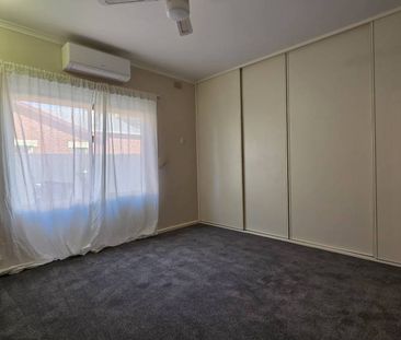 2/241 Cross Rd, Cumberland Park - Photo 3