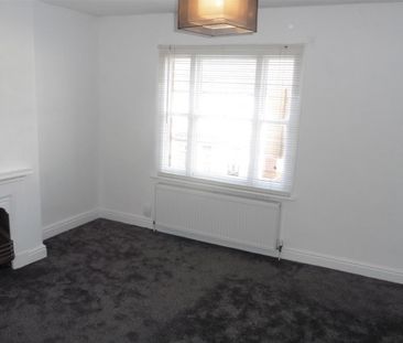 2 Bedroom House to Rent in Milton Street, Higham Ferrers, Northants... - Photo 4