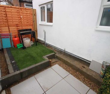 Detached house to rent - Photo 4