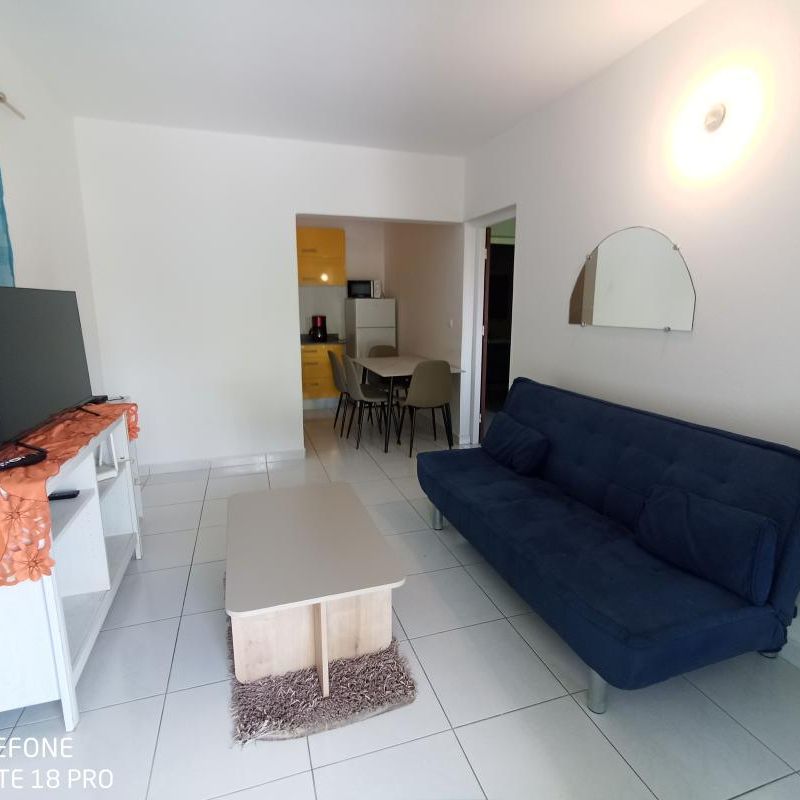 Location Appartement 2 pièces Meublé 35m² STE ANNE 97180 - Photo 1