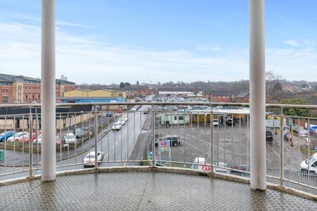 Room in a Shared Flat, The Farthings, NG7 - Photo 3