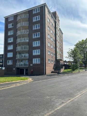 2 bedroom apartment to rent - Photo 4