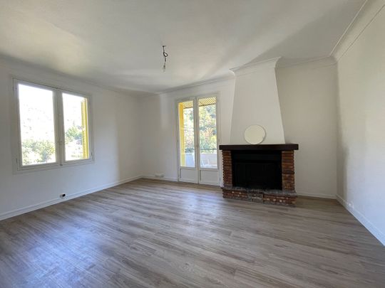Location Appartement 3 pièces 82m² - Photo 1