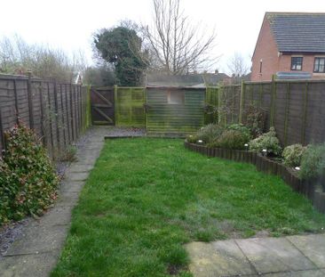 3 bedroom terraced house to rent - Photo 6