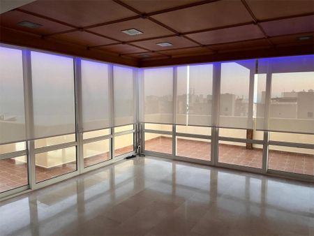 Piso de alquiler en Paseo del Colorado, 24, Playamar - Benyamina - Photo 2