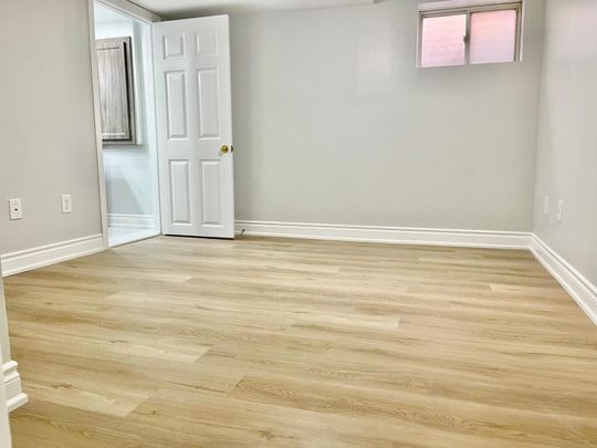 For Lease - 19 Devonshire Avenue Unit# Lower, Markham, Ontario - Photo 1