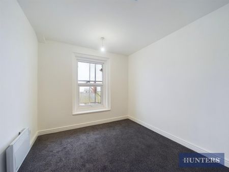 2 bedroom Flat To Let - Photo 5