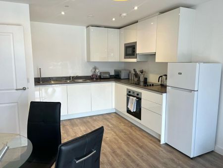 1 bedroom flat to rent - Photo 4