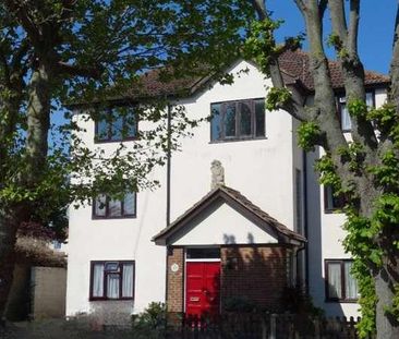 Station Road, Herne Bay, CT6 - Photo 4