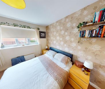 3 bedroom House To Let Total Size: 829 SQ FT - Photo 5