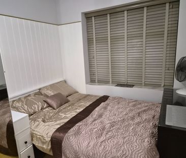 Room in a Shared House, Woodlands, HA2 - Photo 1