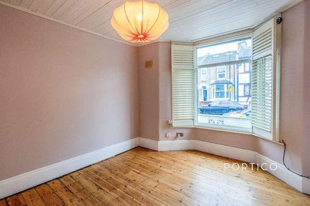West Road, E15 - Photo 3
