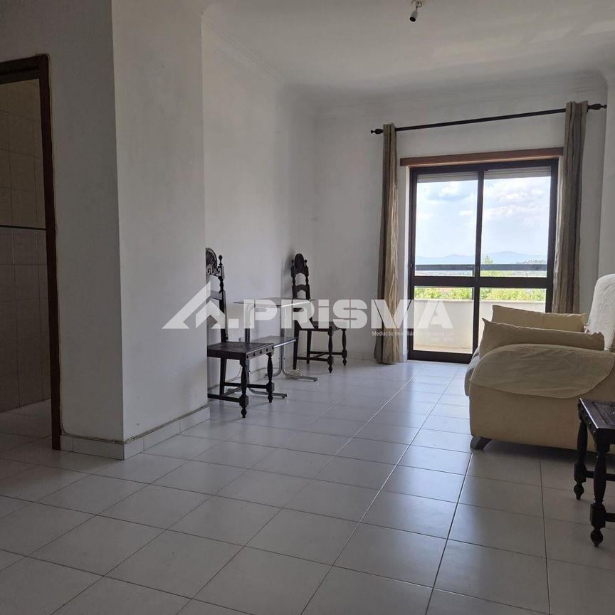 Apartamento T1 em Castelo Branco - Foto 1