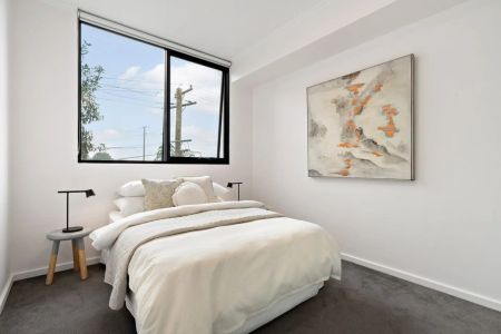 Unit 25/2 Bouvardia Street, - Photo 3