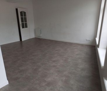 EN CENTRE VILLE, Bel appartement lumineux de type 3 d'env.65m2 au 1er étage sans ascenseur, co... - Photo 2