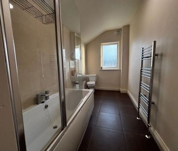 2 bedroom house to rent - Photo 1