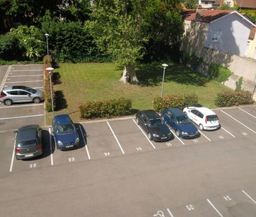Location Appartement 1 pièce 27m² ROANNE 42300 - Photo 4