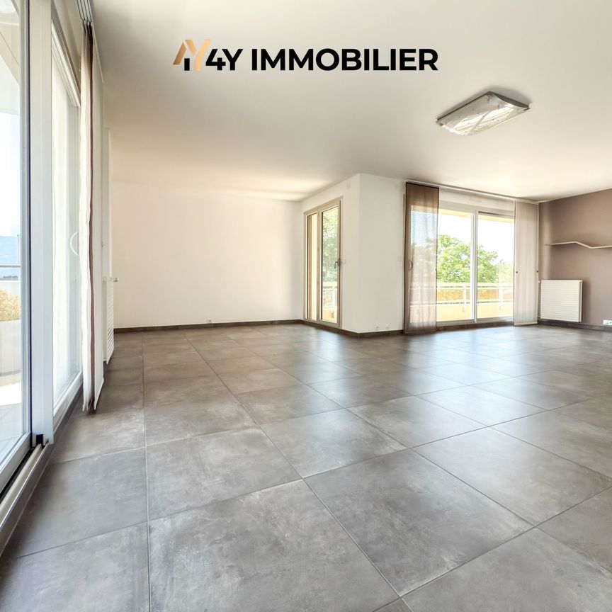 Location Appartement 5 pièces 150m² MEYLAN 38240 - Photo 1