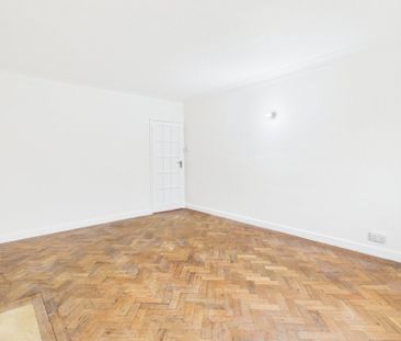 Ethorpe Crescent, Gerrards Cross, Buckinghamshire,SL9 - Photo 6