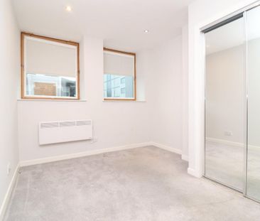 2 bedroom flat to rent - Photo 6