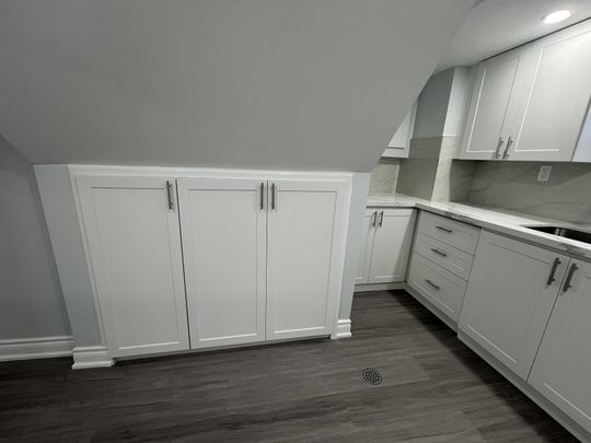 For Lease - 75 Regatta Crescent Unit# Basement, Toronto, Ontario - Photo 1