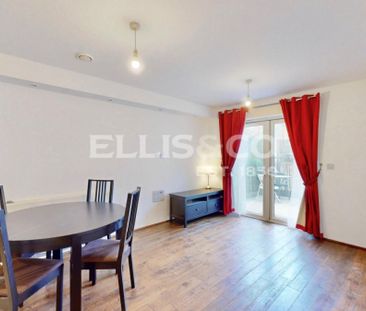 Constantine House, UB3, Hayes - Photo 2