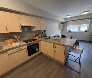 Premium Ensuite - Photo 6