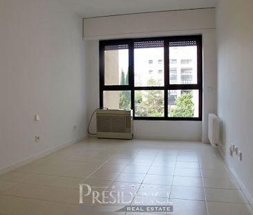 Duplex in Madrid, CHAMARTIN - VISO, for rent - Photo 4