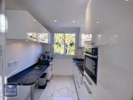 Location Appartement 4 pièces 66m² CANNES 06400 - Photo 5
