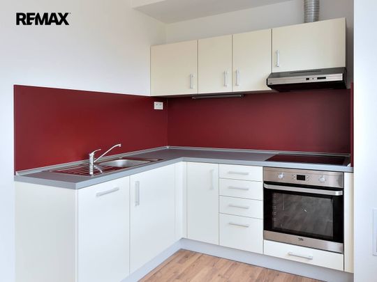 Pronájem bytu 2+kk v osobním vlastnictví 52 m², Kolín - Photo 1