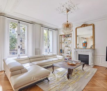 Tout savoir sur cet appartement dans le quartier Porte Dauphine, à ... - Photo 2