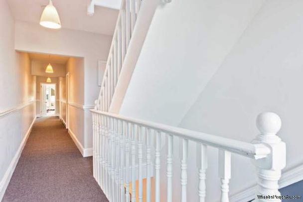 5 bedroom property to rent in Berkhamsted - Photo 1