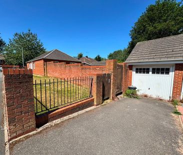 3 bedroom bungalow to rent - Photo 2