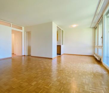 Charmante Wohnung mit Balkon und Aussicht - Photo 1