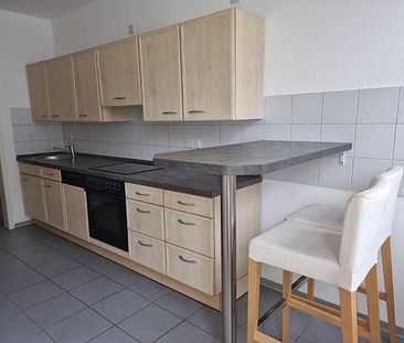 Großzügige Zweiraumwohnung mit Einbauküche! - Photo 2