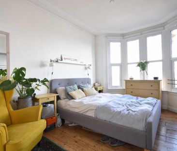 ** DOG FRIENDLY** Ocean present this one bedroom flat with patio ga... - Photo 3