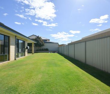 Large Four Bedroom Home with Powered Workshop! - Photo 2