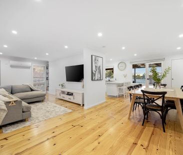 Spacious Family Living in a Peaceful Cul-de-Sac - Photo 2