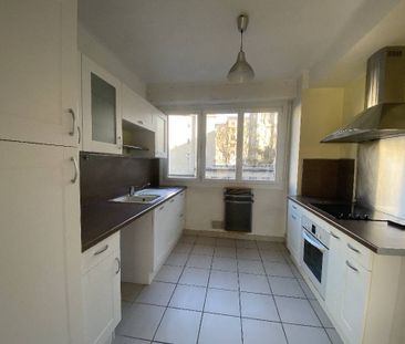 Location Appartement 3 pièces 77m² ROUEN 76000 - Photo 6