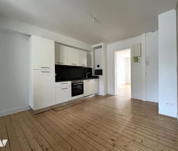 REIMS - Appartement rénové de Type 3 en duplex - Photo 4