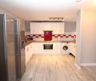 2 bedroom terraced house to rent - Photo 5