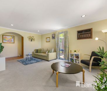 Family Home - Photo 3