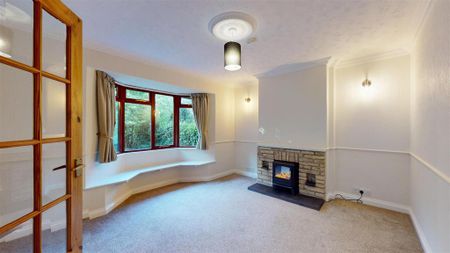 3 bedroom semi-detached house to rent - Photo 3
