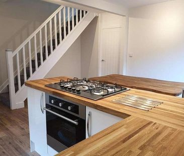 South View, Taffs Well, Cardiff, CF15 - Photo 4