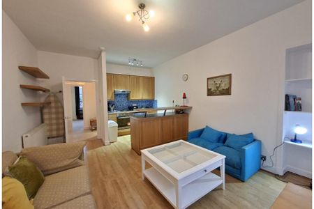 1 bed flat for rent in Holyrood - Photo 3