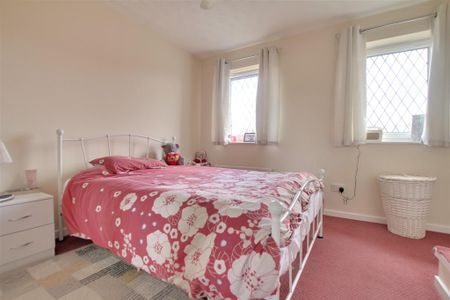 2 bedroom terraced house to rent - Photo 3