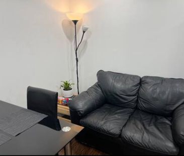 For Lease - 10 Sanford Crescent Unit# Bsmt 1, Brampton, Ontario - Photo 6